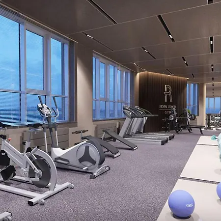Royal Tower Vip Smart 4 *
